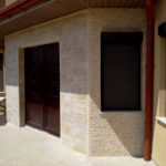 Mozaic Travertin Classic Light Scapitat 2.3 x 4.8 x 1 cm