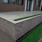 Mozaic Travertin Classic Noce Scapitat 2.3 x 4.8 x 1 cm