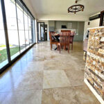 Placi Travertin Multi Crema Slefuit Chituit 45.7 x 45.7 x 1.2 cm - imagine 2