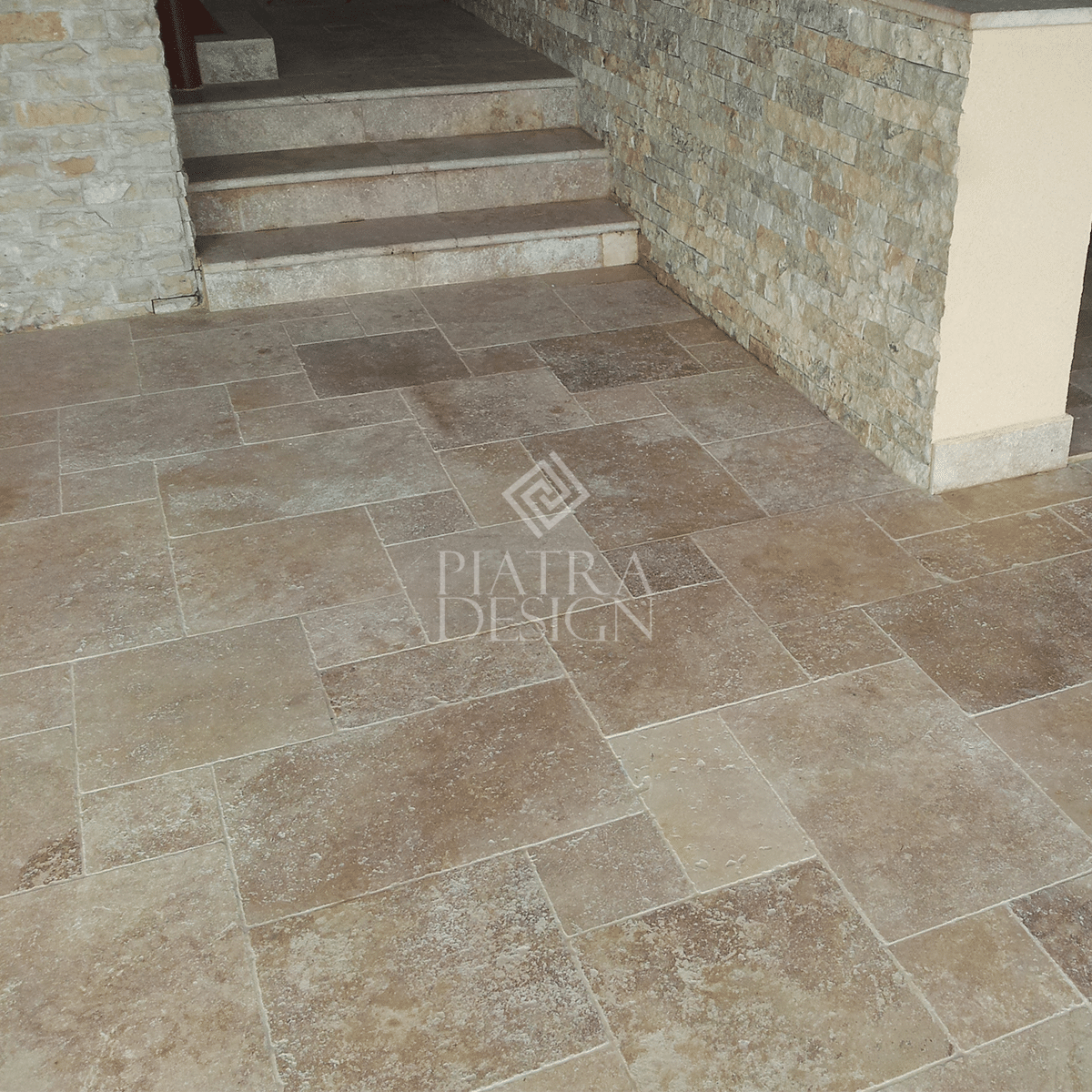 Placi Travertin Kale Rustic Antichizat Pattern Set x 1.2 cm Placi Travertin Kale Rustic Antichizat Pattern Set x 1.2 cm