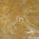 Placi Travertin Golden Slefuit Chituit 45.7 x 45.7 x 1.2 cm