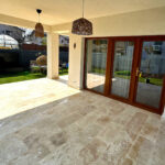 Placi Travertin Classic CC Slefuit Chituit ComL-M 30.5 x 61 x 1.2 cm - imagine 3