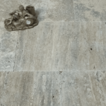 Placi Travertin Silver Antichizat 40.6 x 61 x 1.2 cm