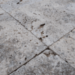 Placi Travertin Silver Rustic Antichizat 30.5 x 30.5 x 3 cm