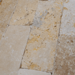 Placi Travertin Classic Rustic Antichizat 7.5 x 20.3 x 1 cm