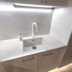 Lastra Quartz Carrara White 610201 Lustruit GR 2 cm