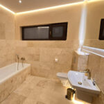 Placi Travertin Classic Periat Chituit 30.5 x 61 x 1.2 cm - imagine 4