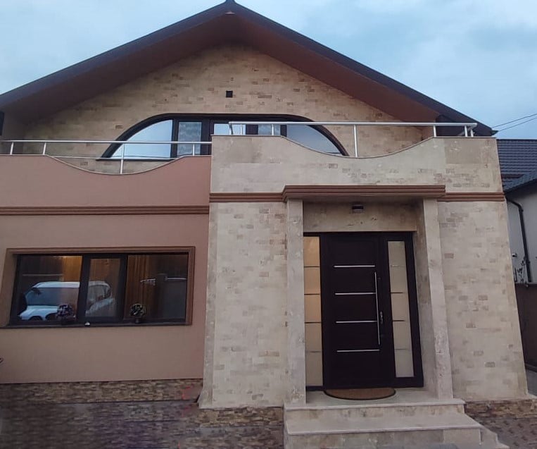 Proiect finalizat cu Plăci Travertin Classic Rustic Antichizat