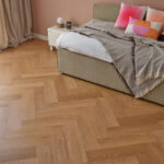 Parchet SPC Herringbone Stejar Natur Montana Cu Izolatie