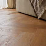 Parchet SPC Herringbone Stejar Natur Montana Cu Izolatie - imagine 3