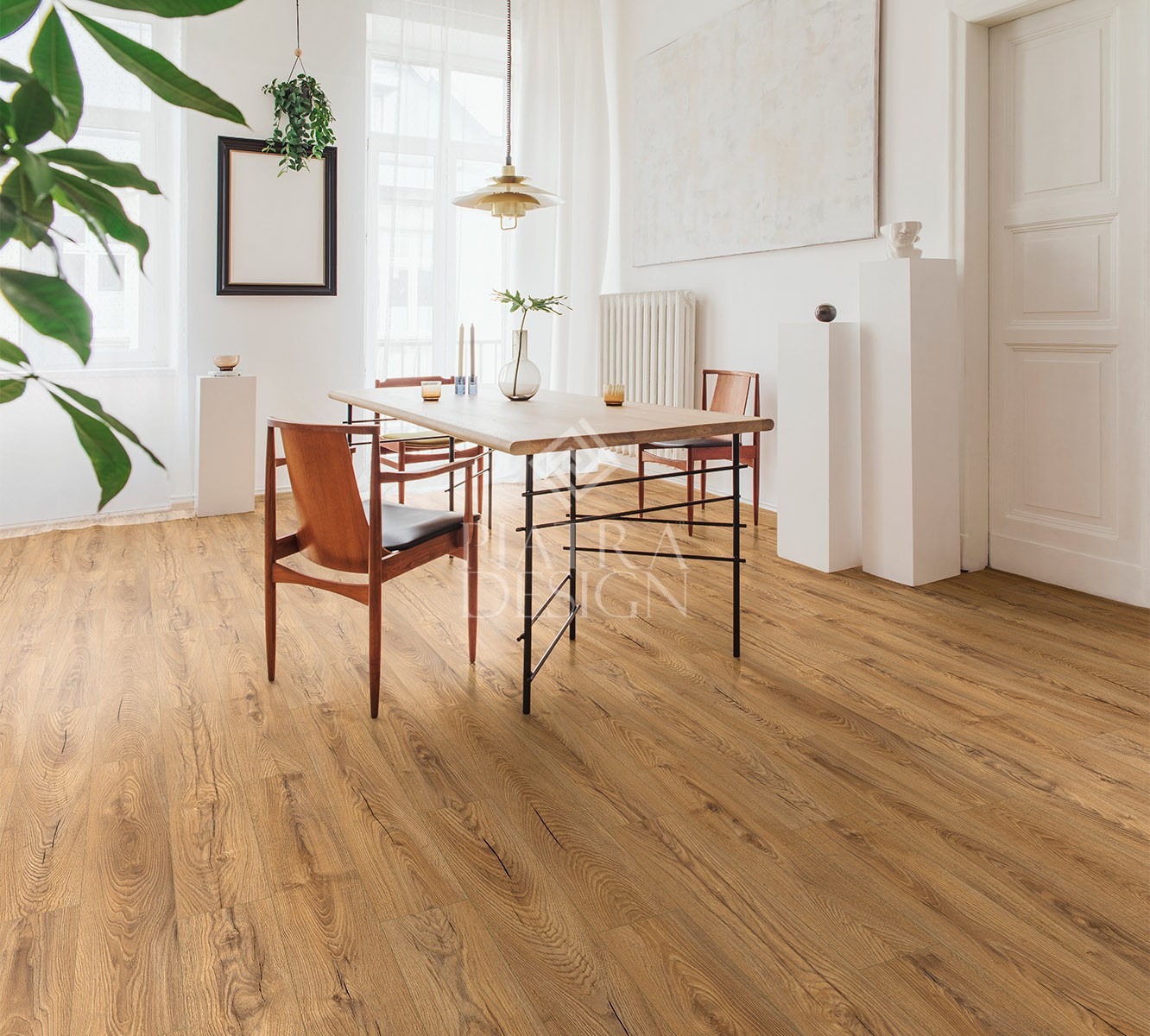 Stylish and modern dining room interior with design sharing table, chairs, gold pedant lamp, abstract paintings and elegant accessories. Tropical leafs in vase. Eclectic decor. Brown wooden parquet. Parchet Laminat, Stejar Inca Carpenter Mill K476, 12 mm, KR - imagine 1